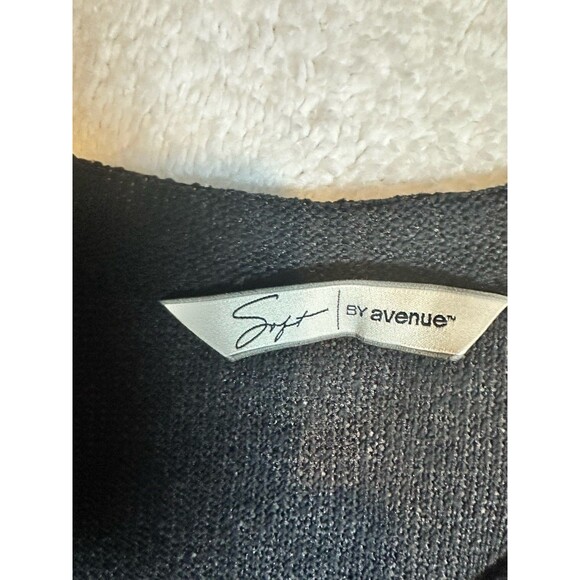 Soft By Avenue Black 3/4 Sleeve Sheer V-neck Sweater Sz 14/16 - Picture 3 of 7